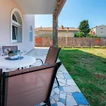 Lovely In With Kitchen