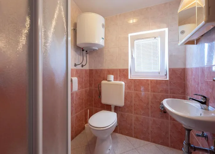 Lovely In With Kitchen Apartamento Pula